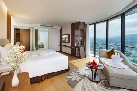 Regalia Gold Hotel