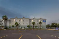 Microtel Inn & Suites by Wyndham Culiacan Hotel di 