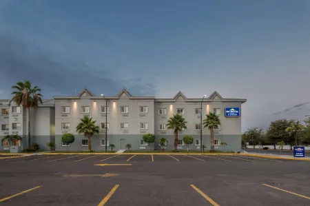 Microtel Inn & Suites by Wyndham Culiacan