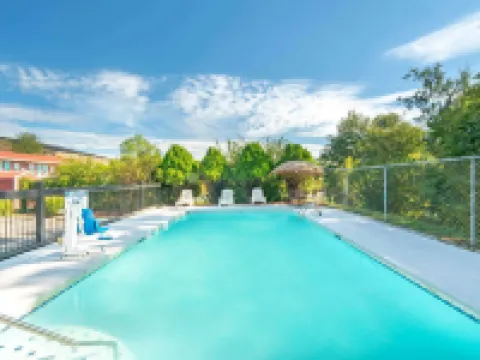 โฮเวิร์ด จอห์นสัน บายวินด์แฮม เอเคน โรงแรมในเอเคน