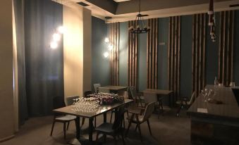 A Hotel Yerevan - Housity