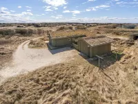 "Fanney" - 100m from the Sea