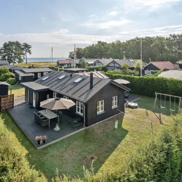 "Kamilla" - 200m from the Sea