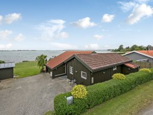 "Tilia" - 15m from the Sea in Funen