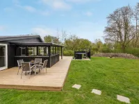 "Gustaf" - 400m to the Fjord Hotels in Hemmet