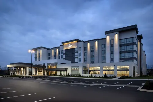 Embassy Suites by Hilton Bowling Green - parking