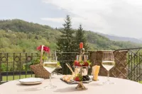 Cà Del Moro Resort Hotels in Albareto