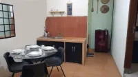 Hansel Homestay Batu - Bintang 1