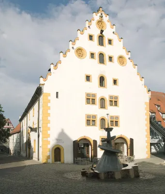 Hotel Klösterle Nördlingen - in Kürze Elaya Hotel Kloesterle Noerdlingen Stänglesbrunnen 주변 호텔