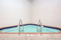 Days Inn by Wyndham St Cloud Hotels in Saint Cloud