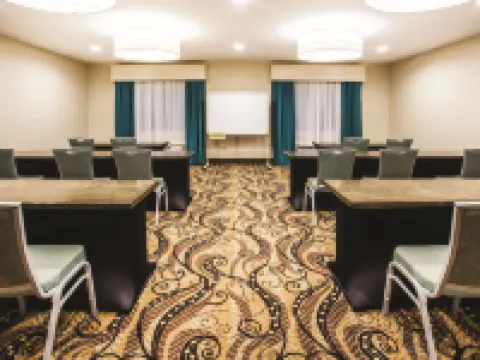 La Quinta Inn & Suites by Wyndham Evansville Hoteles en Condado de Vanderburgh
