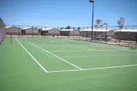 Aspen Karratha Village - parking