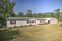 Shenandoah River Getaway < 9 Mi to Downtown Luray! - Pet friendly