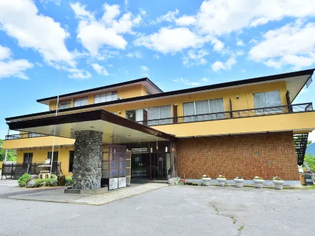 Alpine Route Hotel Отели рядом с достопримечательностью «HAKUBA VALLEY 爺ガ岳スキー場»