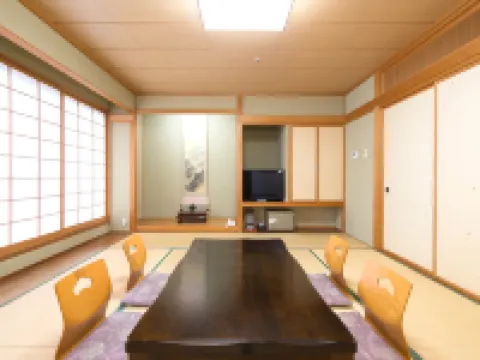 しきぶ温泉湯楽里（日帰り入浴臨時休業中） 越前市のホテル