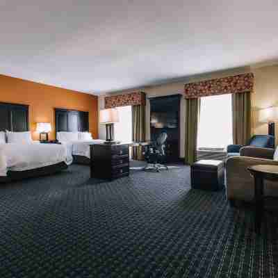 Hampton Inn & Suites Effingham Rooms