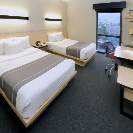 City Express Plus by Marriott Monterrey Nuevo Sur