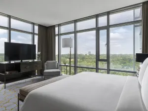 Four Seasons Hotel Bengaluru at Embassy One