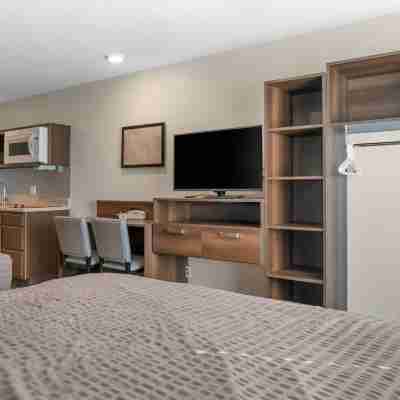 Extended Stay America Suites - Detroit - Rochester Hills Rooms