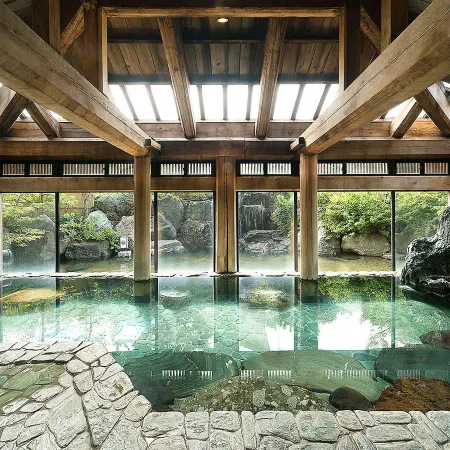 Yuraku Hotel