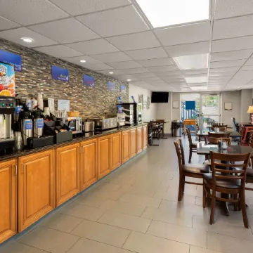 Best Western Adena Inn