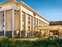 Hampton Inn Princeton - parking