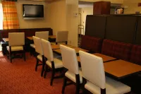 Hampton Inn Los Angeles Santa Clarita - breakfast
