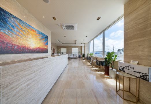 숙소 비교 이미지