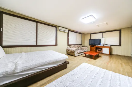 Donghae Maritime Tourism Hotel