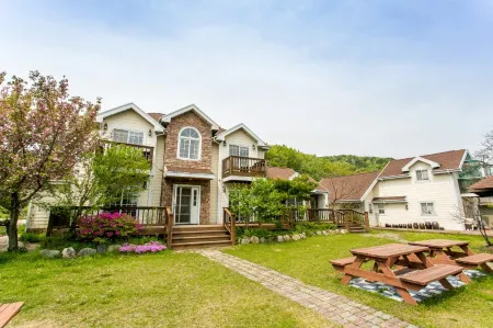 Gongju Jakeun Shimteo Pension