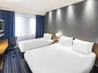 Holiday Inn Express THE HAGUE - PARLIAMENT by IHG Hotels near Binnenhof
