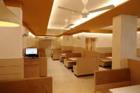Aariyaas Regency Hotels in Kottayam
