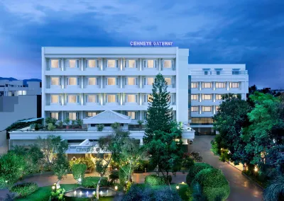 Hotel Cenneys Gateway