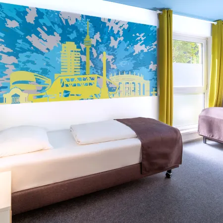B&B HOTEL Stuttgart-City