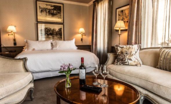 The Singular Santiago