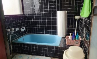 5 Min Drive from the Nearest st Max 6Ppl