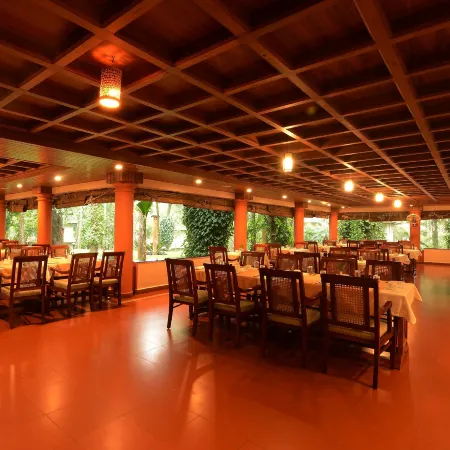Greenwoods Thekkady - A Five Star Classified Resort