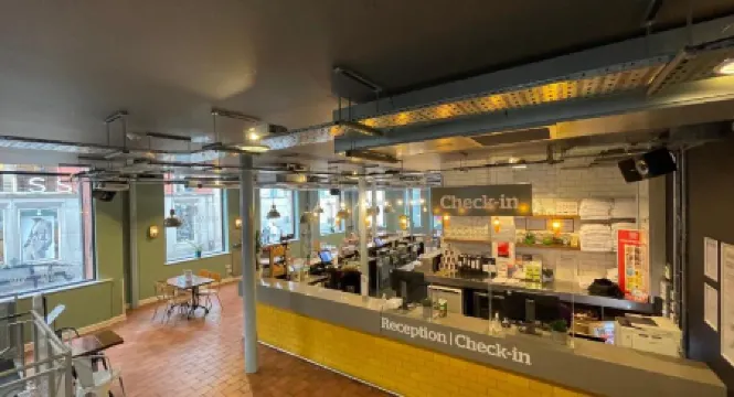 วายเอชเอ ลอนดอน เซ็นทรัล  - โฮสเทล