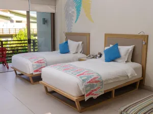 Costa Pacifica Resort