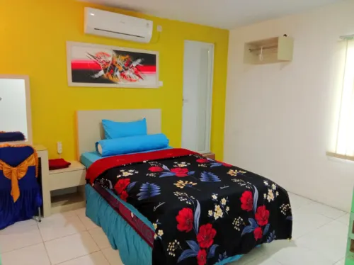 Venus Inn Kendari - 2-Star