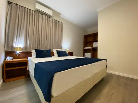 Lapônia Hotel Gramado Отели рядом с достопримечательностью «Serra Park - Centro de feiras e eventos»