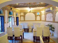 Hotel Radhika Haveli, Mandawa - Morgenmad