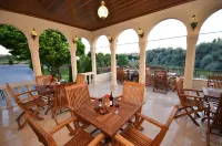 Hotel Kral Boutique فنادق في Sivritas Mahallesi