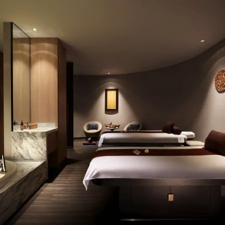 DoubleTree by Hilton Putrajaya Lakeside