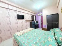 Starlight Studio at Gunawangsa Apartment Hotell i Menur Pumpungan