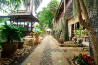 Noble Night Guesthouse