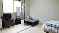 Business Hotel Kirakuso فنادق في تاواراموتو