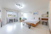 Gyeongju Blue 365 Pension (Spa)