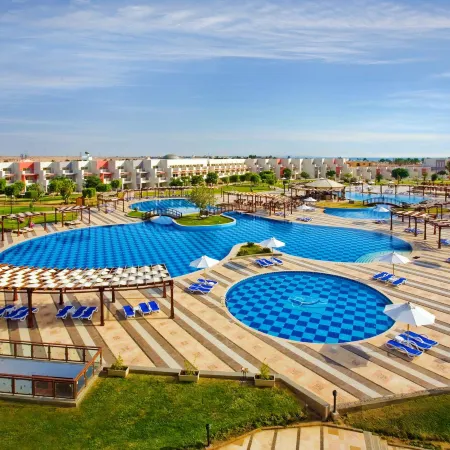 Sunrise Crystal Bay Resort -Grand Select