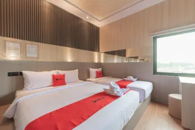 RedDoorz Near Exit Toll Sirkuit Sentul Các khách sạn ở Cirimekar
